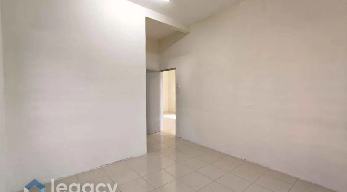 banglo-setingkat-taman-desa-sentral-batu-gajah-15