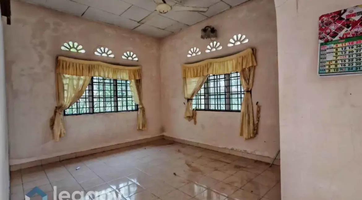 banglo-setingkat-untuk-dijual-di-kampung-serentang-bidor-perak-10