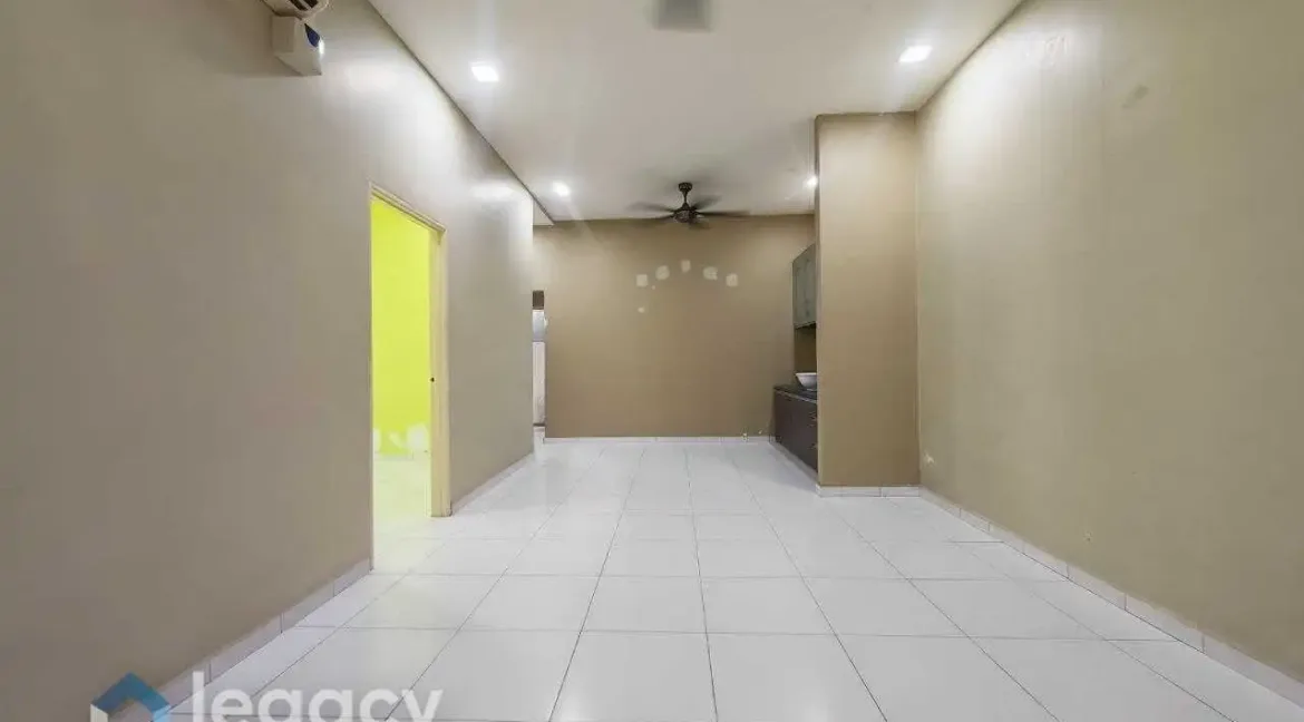 rumah-semi-d-untuk-dijual-di-taman-samudera-manjung-10