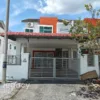 Rumah teres 2 tingkat untuk dijual di Lakeville, Seri Iskandar, Perak