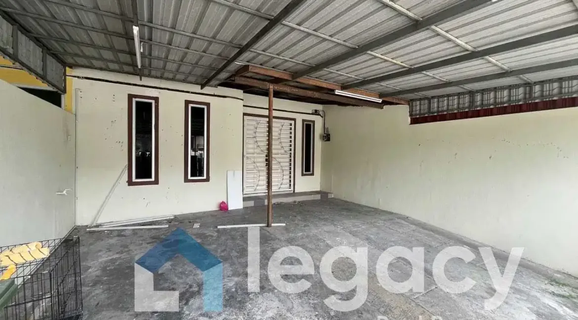 Rumah teres setingkat untuk dijual di Taman Meru 2B, Ipoh, Perak