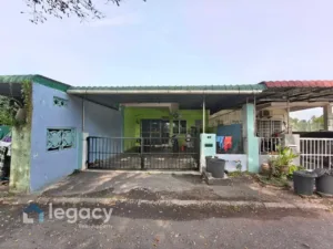 Rumah teres setingkat untuk dijual di Taman Raia Damai, Simpang Pulai, Perak