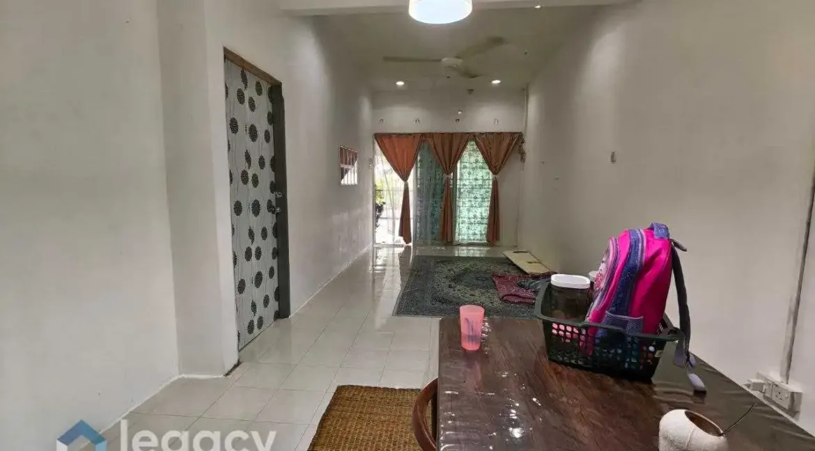 rumah-teres-setingkat-taman-raia-damai-simpang-pulai-11