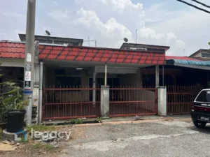 Rumah teres setingkat untuk dijual di Taman Sri Melintang, Hutan Melintang, Perak