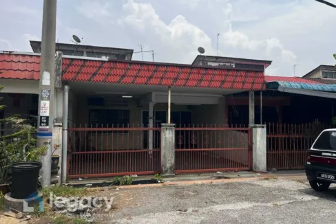Rumah teres setingkat untuk dijual di Taman Sri Melintang, Hutan Melintang, Perak