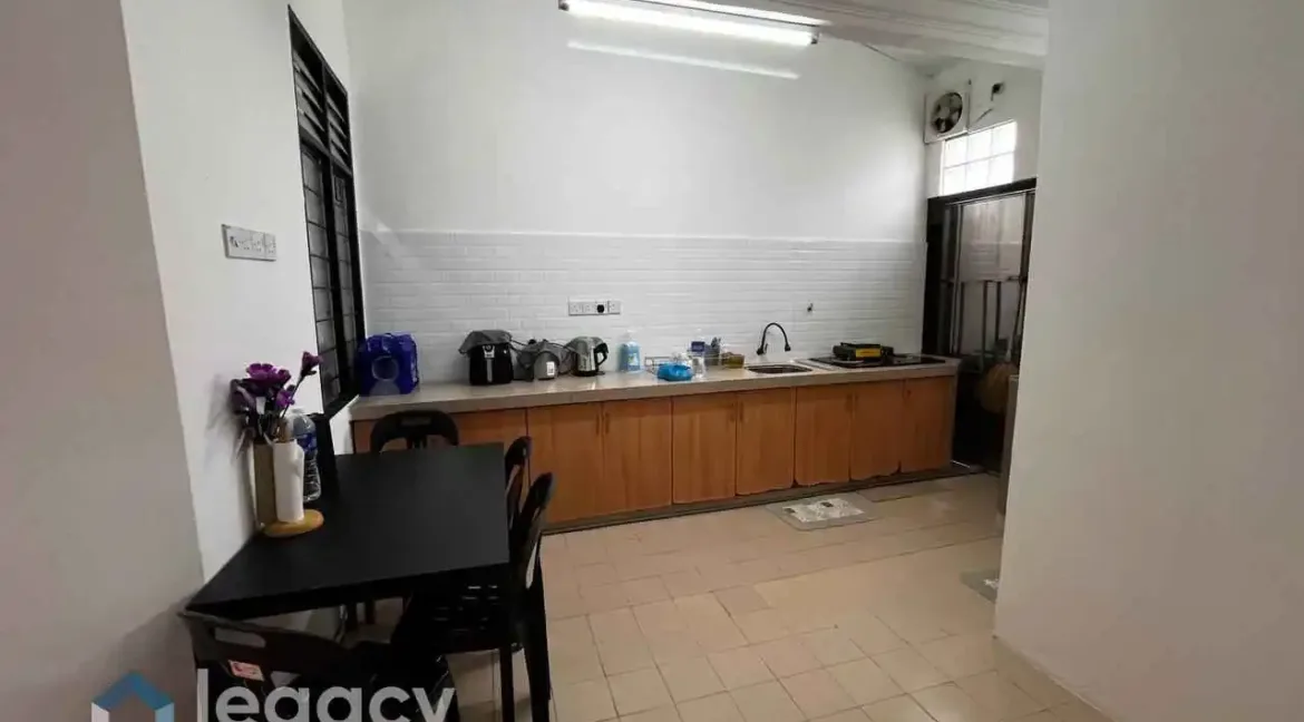 teres-setingkat-untuk-dijual-di-taman-pengkalan-aor-taiping-03