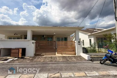 Rumah semi-d setingkat untuk dijual di Taman Metro Maya, Batu Gajah, Perak