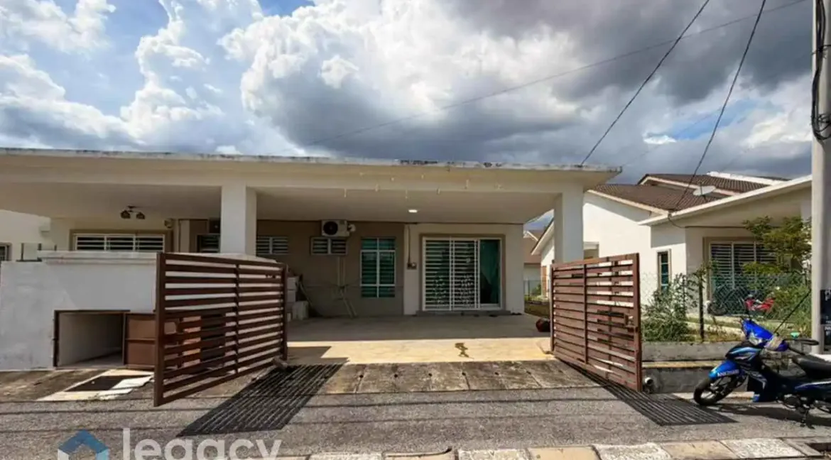 rumah-semi-d-setingkat-untuk-dijual-di-taman-metro-maya-batu-gajah-perak-03