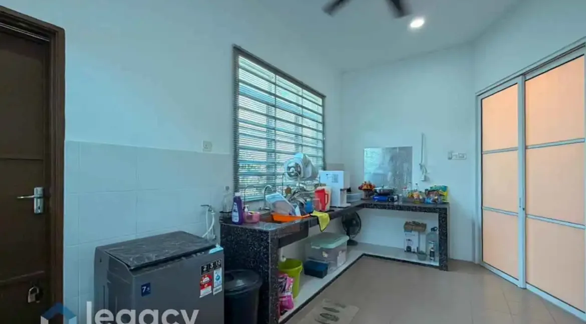 rumah-semi-d-setingkat-untuk-dijual-di-taman-metro-maya-batu-gajah-perak-28