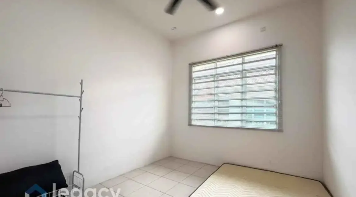 rumah-semi-d-setingkat-untuk-dijual-di-taman-metro-maya-batu-gajah-perak-29