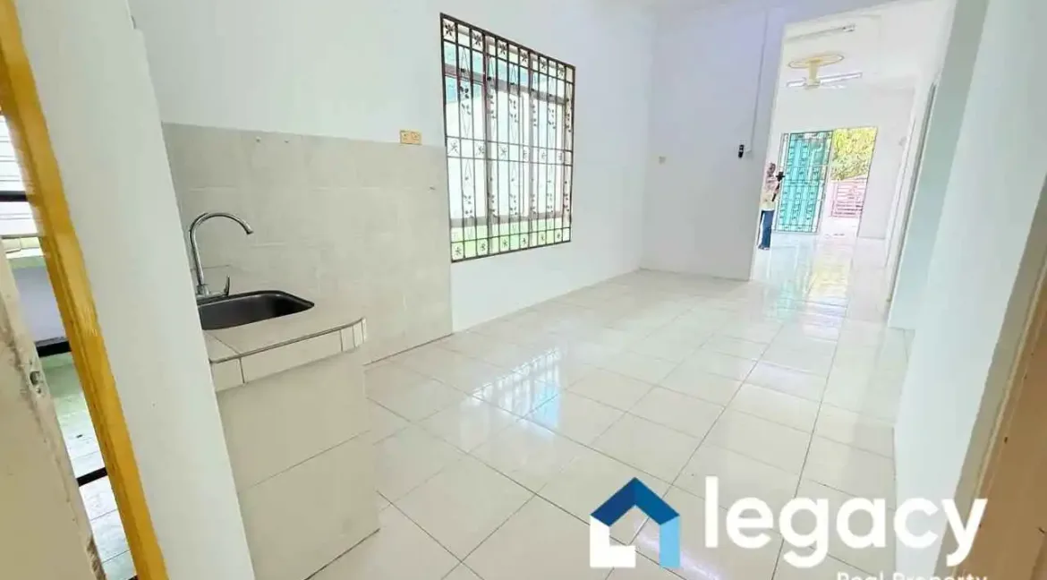 rumah-teres-setingkat-end-lot-untuk-dijual-di-taman-puncak-bougainvillea-kuala-kangsar-10