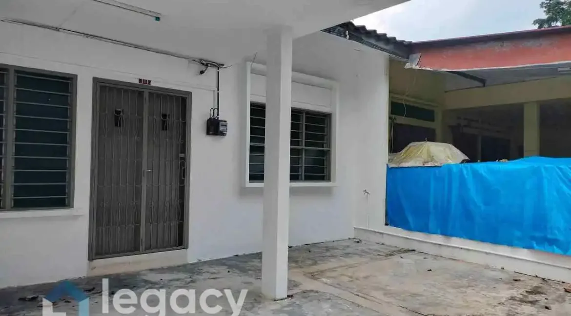 rumah-teres-setingkat-taman-timur-kampar-02