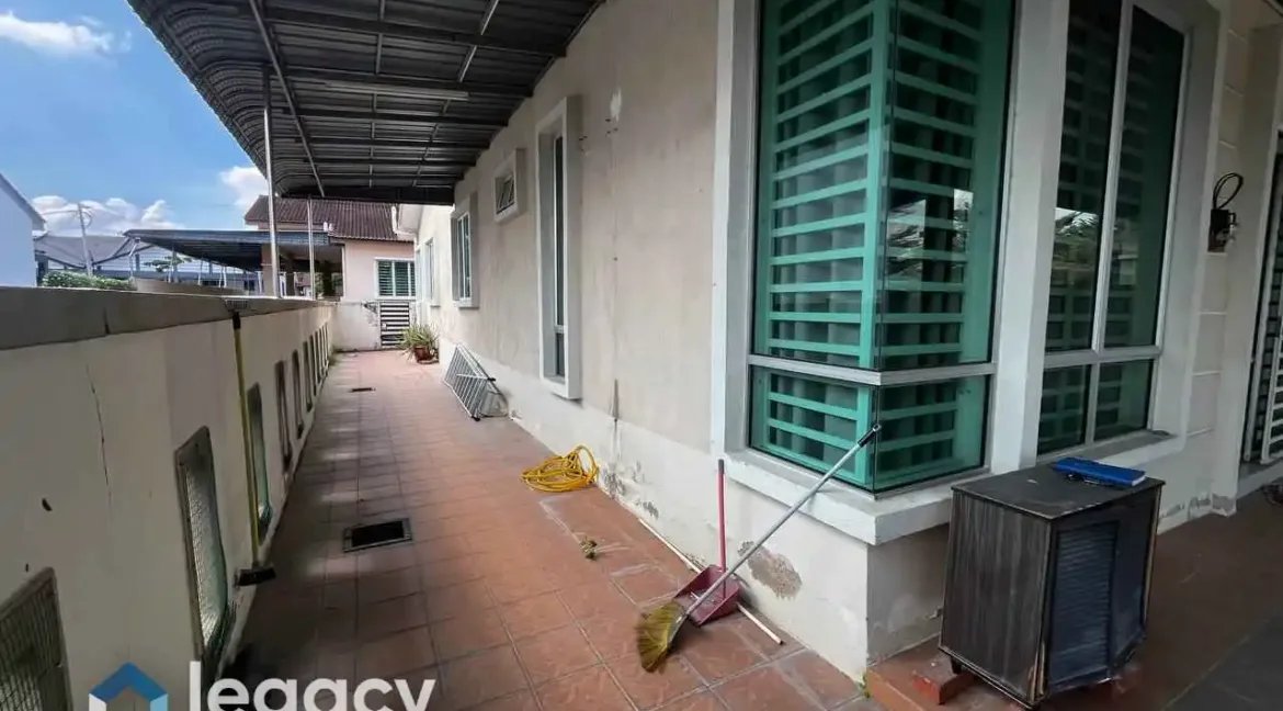 rumah-teres-setingkat-untuk-dijual-di-medan-klebang-pertama-chemor-perak-05