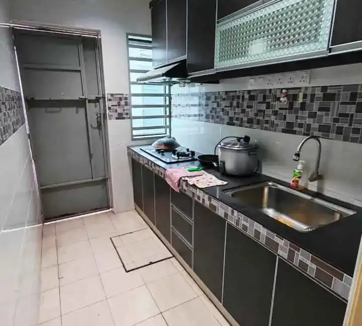 rumah-teres-setingkat-untuk-dijual-di-taman-lapangan-kiara-ipoh-10
