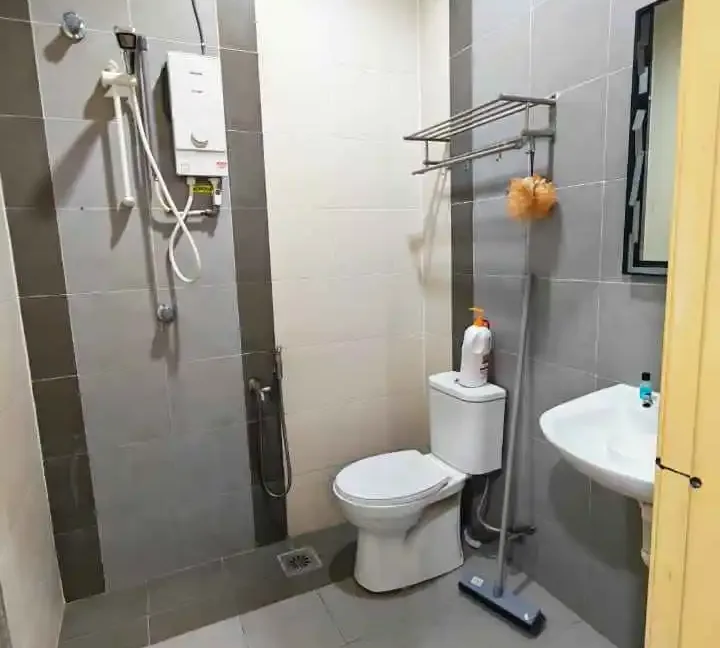 rumah-teres-setingkat-untuk-dijual-di-taman-lapangan-kiara-ipoh-15