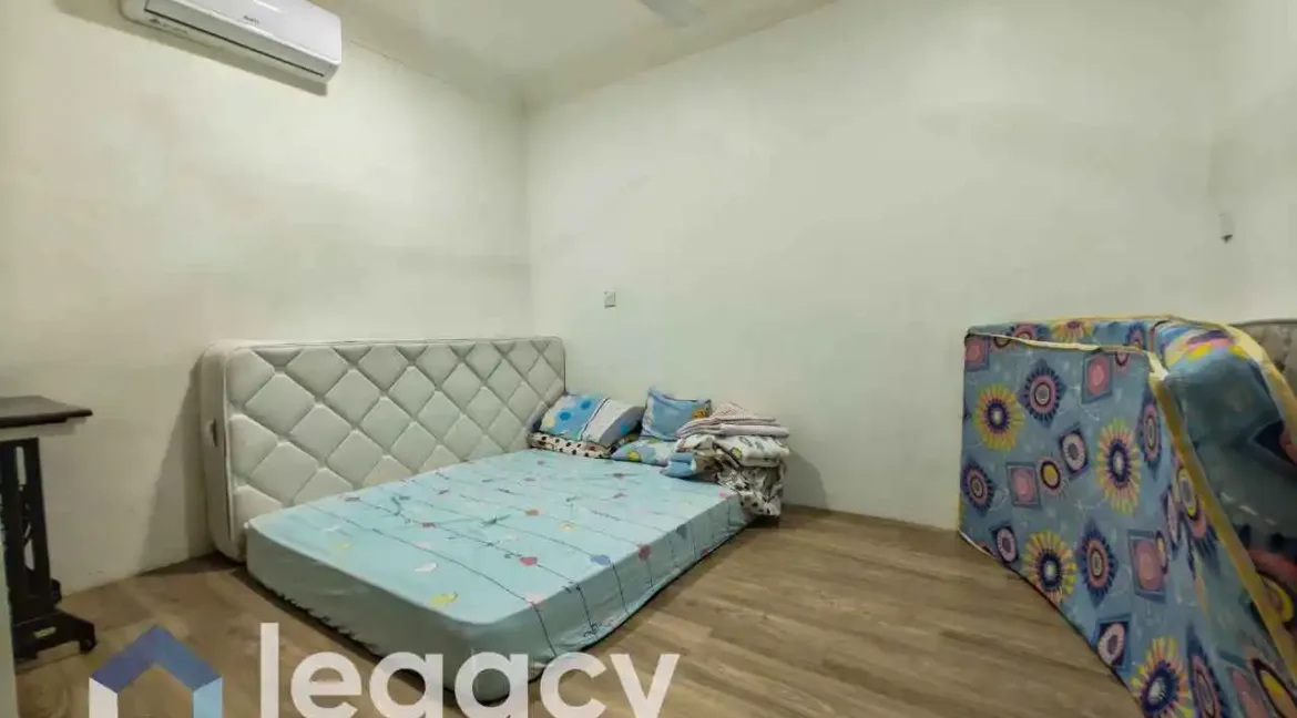 semi-d-2-tingkat-untuk-dijual-taman-bintang-sitiawan-06