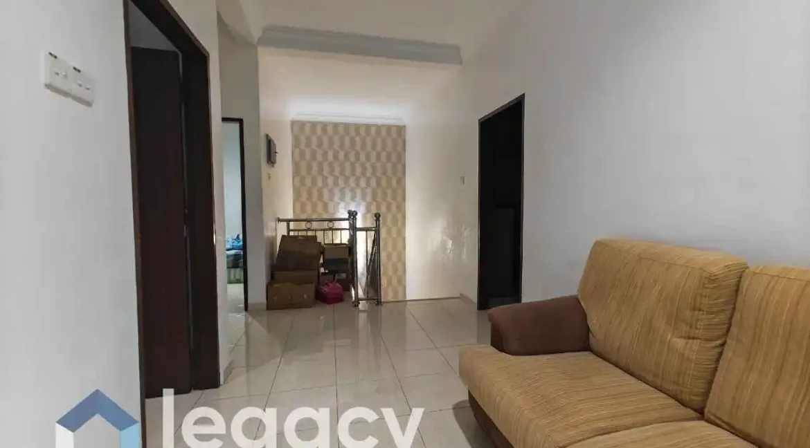 semi-d-2-tingkat-untuk-dijual-taman-bintang-sitiawan-11