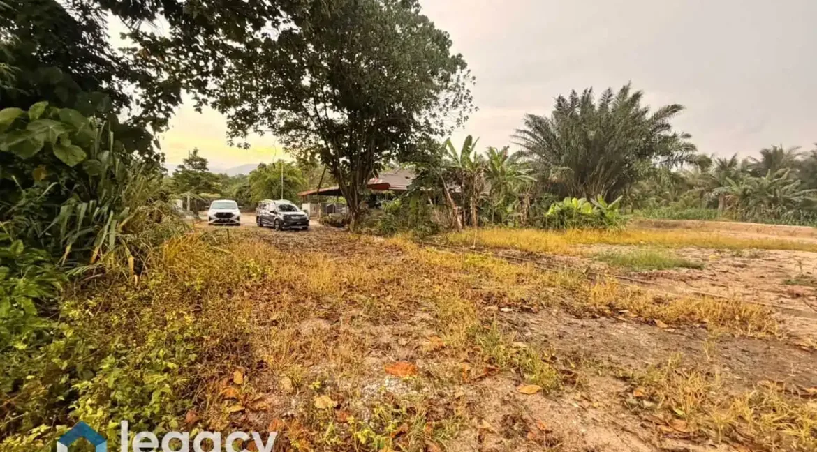 tanah-lot-kediaman-kos-rendah-untuk-dijual-di-rpt-batu-10-chemor-perak-05