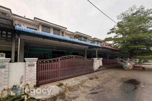 Teres dua tingkat untuk dijual di Taman Bunga Raya, Kuala Kangsar, Perak