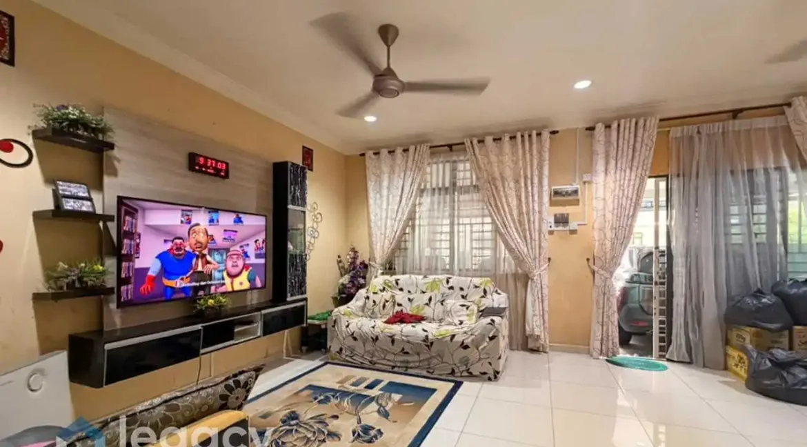 teres-dua-tingkat-untuk-dijual-di-taman-bunga-raya-kuala-kangsar-perak-05
