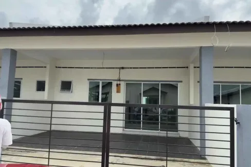 Rumah teres setingkat untuk dijual di Bandar Lagenda Teluk Intan, Teluk Intan, Perak