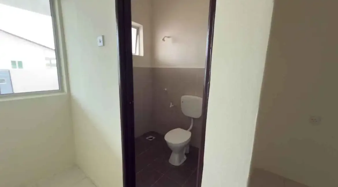 teres-setingkat-no-46-untuk-dijual-bandar-lagenda-teluk-intan-teluk-intan-05