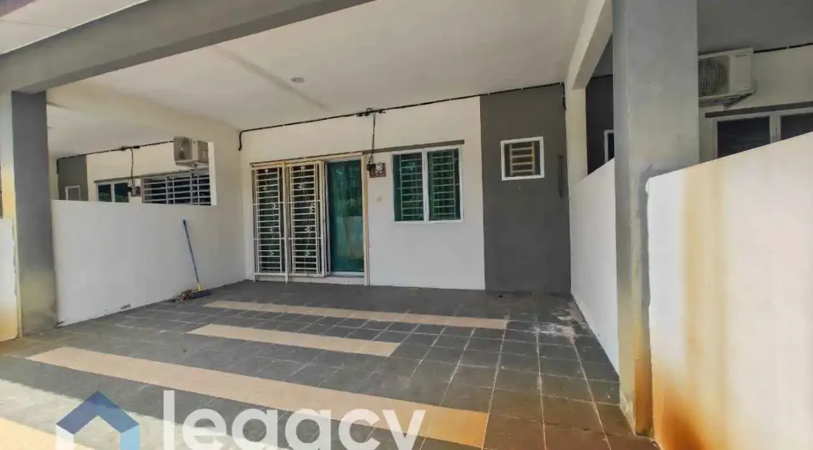 teres-setingkat-residen-1-bandar-baru-setia-awan-perdana-manjung-04