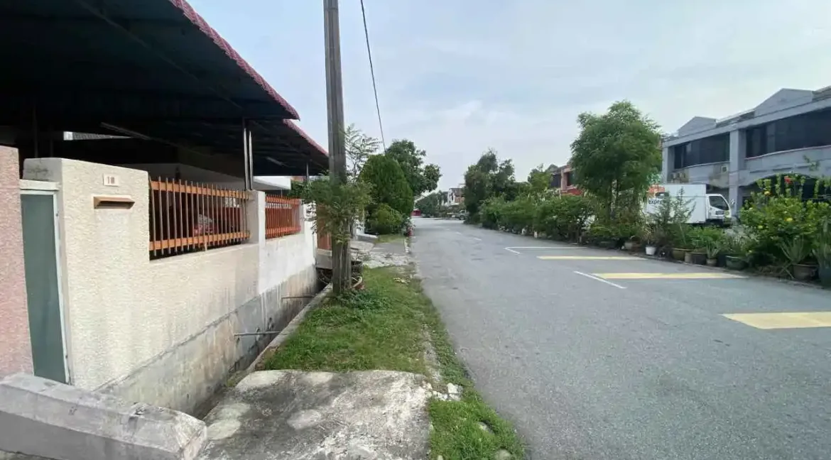 teres-setingkat-taman-bercham-jaya-ipoh-17