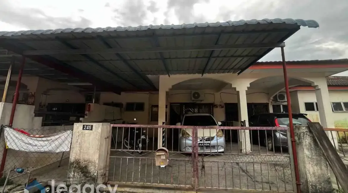 Teres setingkat untuk dijual di Taman Makmur, Sungai Siput, Perak