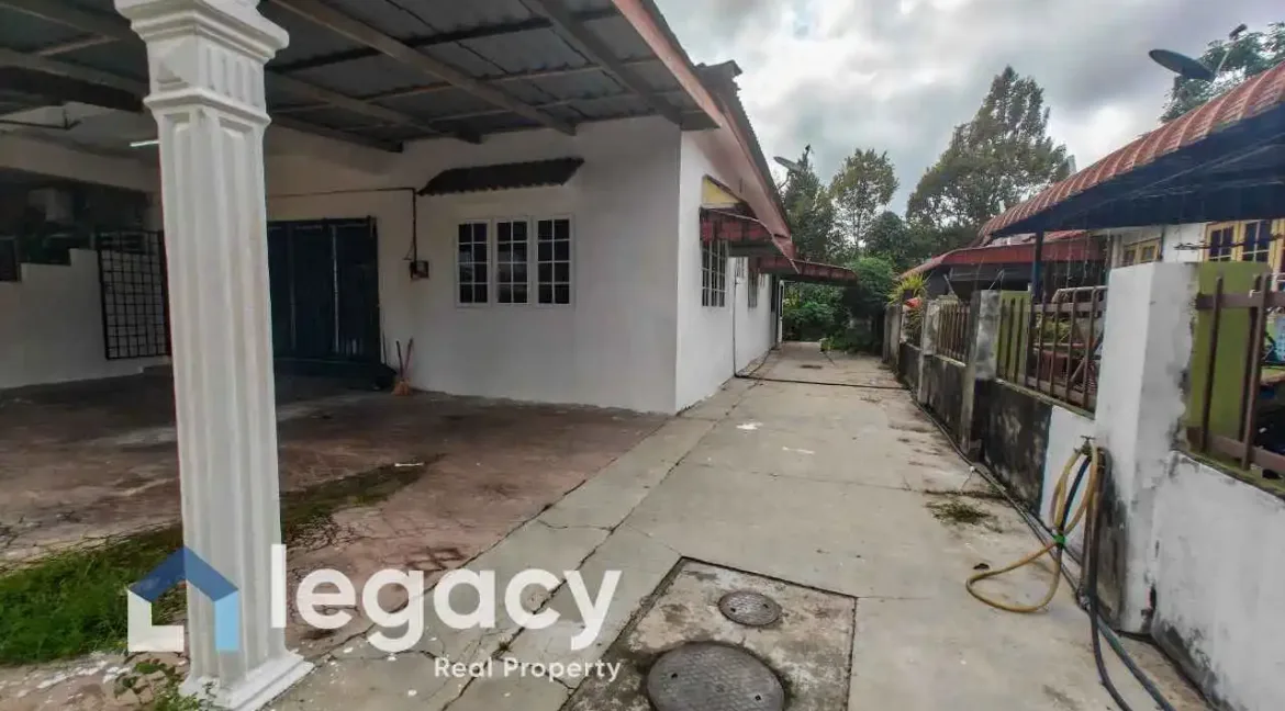 rumah-semi-d-satu-tingkat-taman-sri-temenggor-gerik-04