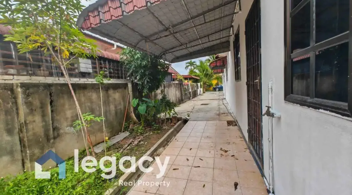 rumah-semi-d-satu-tingkat-taman-sri-temenggor-gerik-05