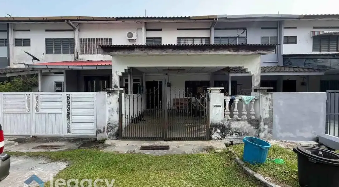rumah-teres-2-tingkat-taman-indah-mambang-diawan-kampar-02