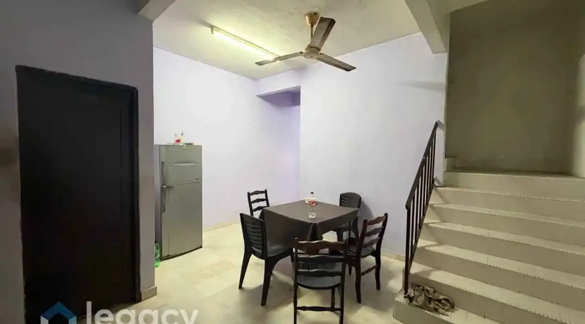 rumah-teres-2-tingkat-taman-indah-mambang-diawan-kampar-11
