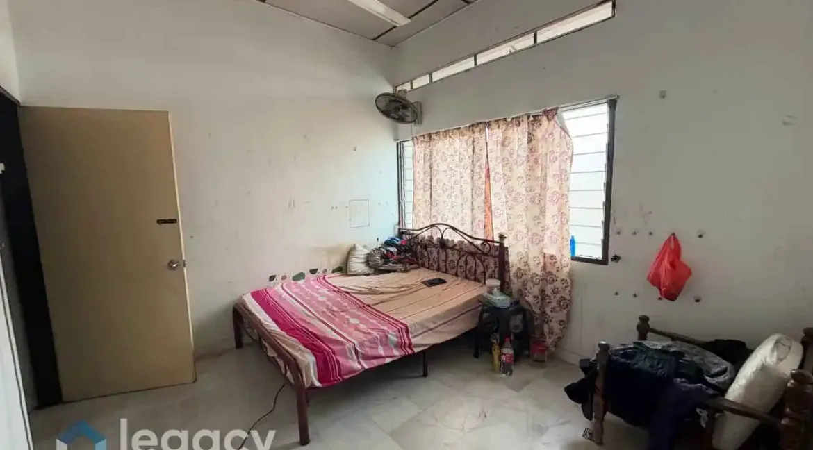 rumah-teres-2-tingkat-taman-indah-mambang-diawan-kampar-17