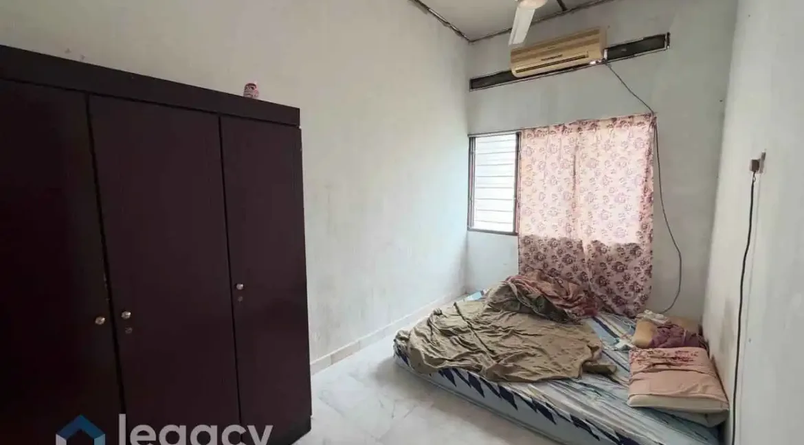 rumah-teres-2-tingkat-taman-indah-mambang-diawan-kampar-20