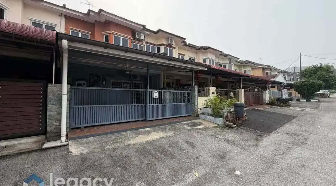 rumah-teres-2-tingkat-untuk-dijual-di-taman-bernam-baru-tanjung-malim-perak-03