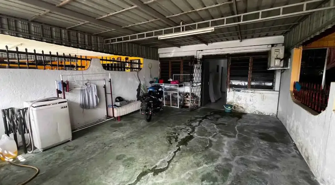 rumah-teres-setingkat-kos-rendah-untuk-dijual-di-taman-desa-pelancongan-ipoh-03