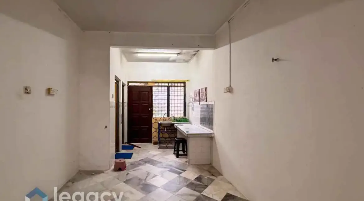 rumah-untuk-dijual-di-taman-sri-ampang-ipoh-perak-17