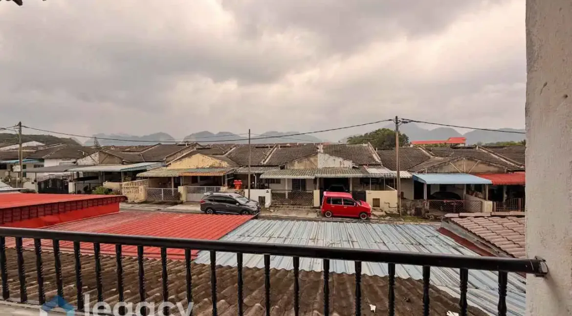 rumah-untuk-dijual-di-taman-sri-ampang-ipoh-perak-30