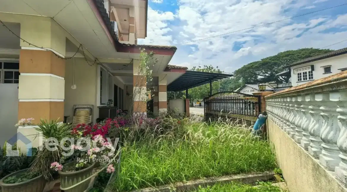 semi-d-2-tingkat-corner-lot-untuk-dijual-di-taman-teratai-kuala-kangsar-05