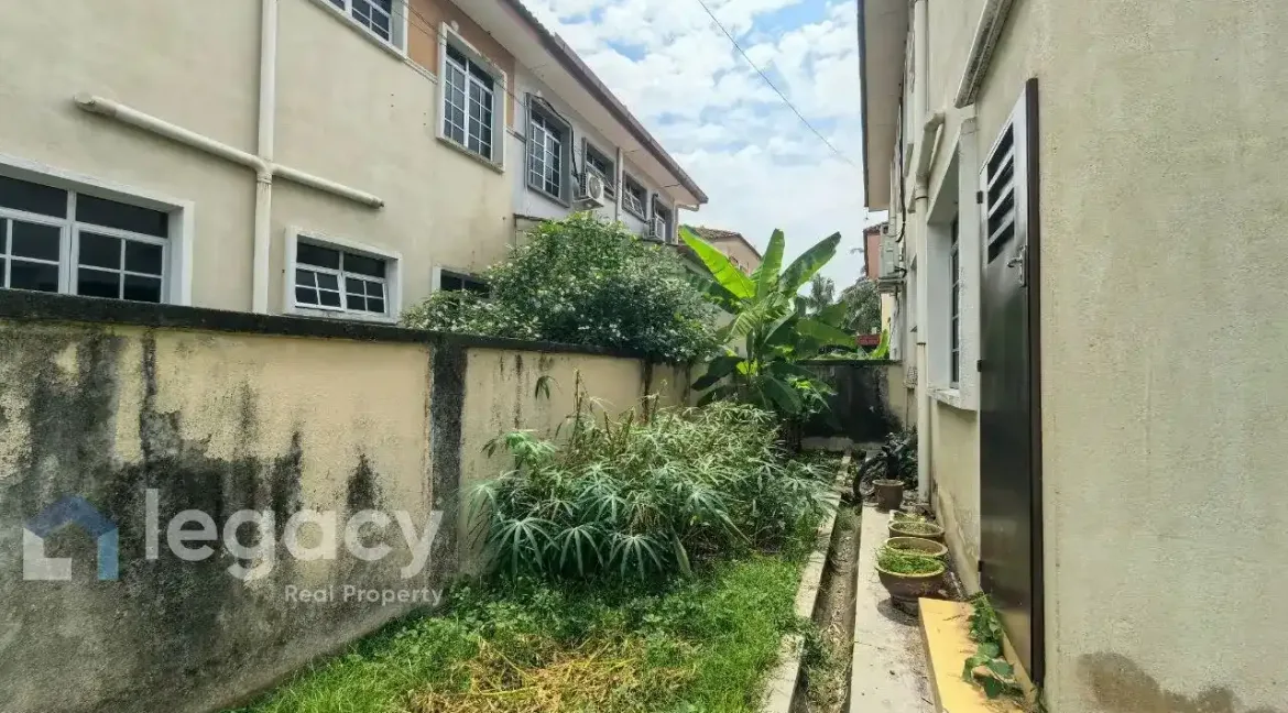 semi-d-2-tingkat-corner-lot-untuk-dijual-di-taman-teratai-kuala-kangsar-07