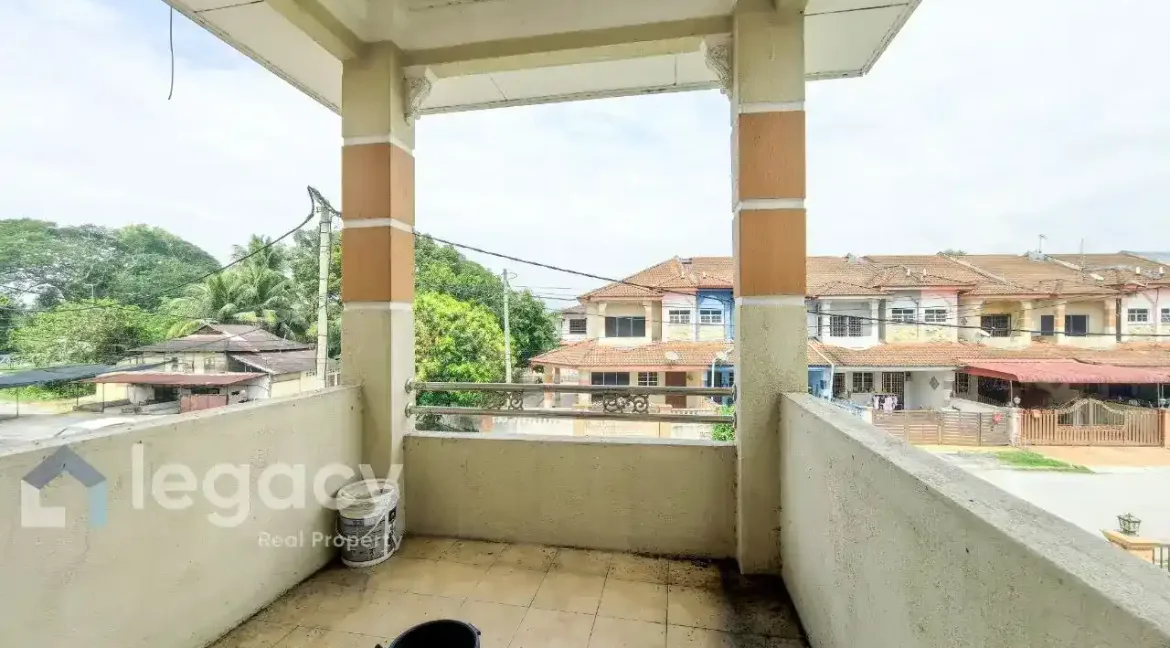 semi-d-2-tingkat-corner-lot-untuk-dijual-di-taman-teratai-kuala-kangsar-19