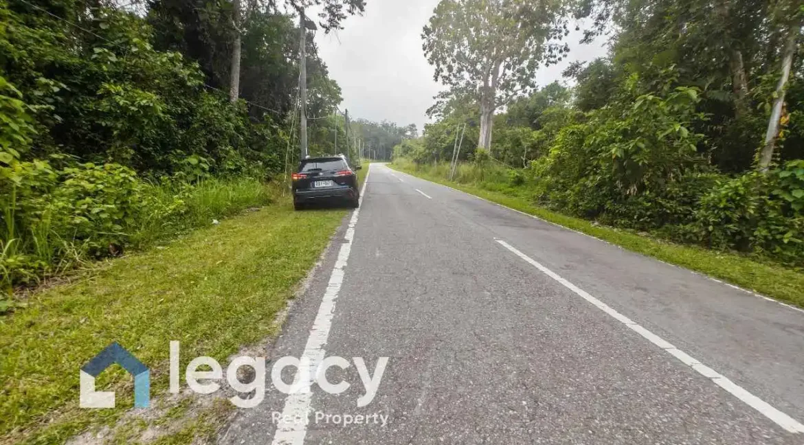 tanah-pertanian-sebelah-sungai-temelong-gua-badak-lenggong-13