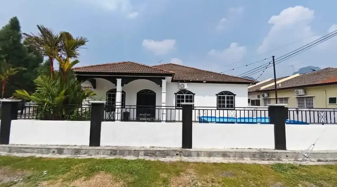 Teres 1 tingkat corner lot untuk dijual di Arena Perpaduan Sentosa, Tambun, Perak