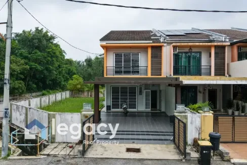 Rumah teres 2 tingkat untuk dijual di Taman Serdang Bestari 2, Sitiawan, Perak