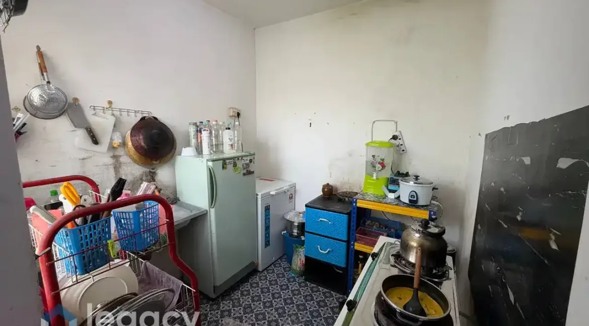 teres-2-tingkat-kos-rendah-untuk-dijual-di-taman-chepor-jaya-ipoh-05