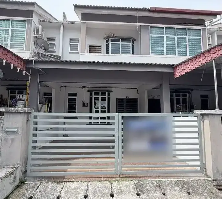Rumah teres 2 tingkat untuk dijual di Bandar Lahat Baru, Lahat, Perak