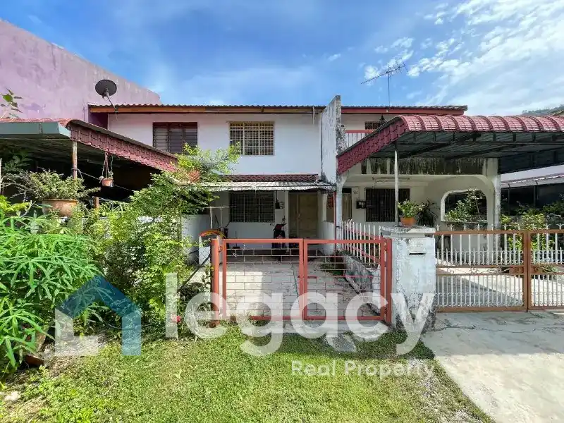 Teres dua tingkat untuk dijual di Taman Cempaka, Ipoh, Perak