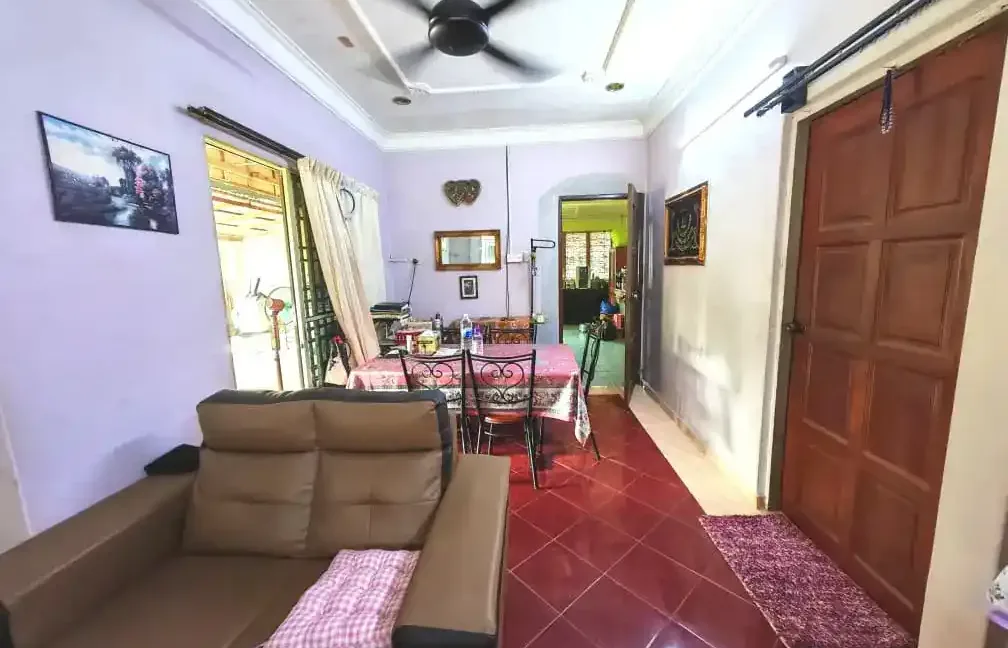 teres-setingkat-corner-lot-untuk-dijual-di-bemban-mesra-batu-gajah-18