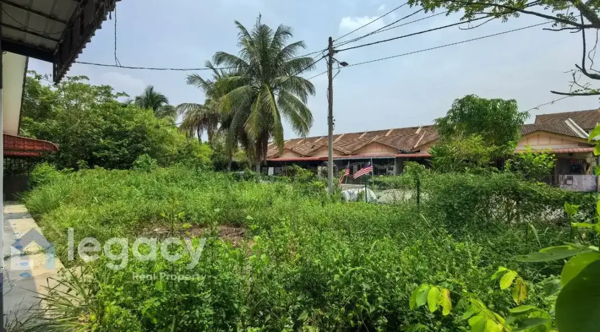 teres-setingkat-corner-lot-untuk-dijual-di-taman-klebang-putra-chemor-09